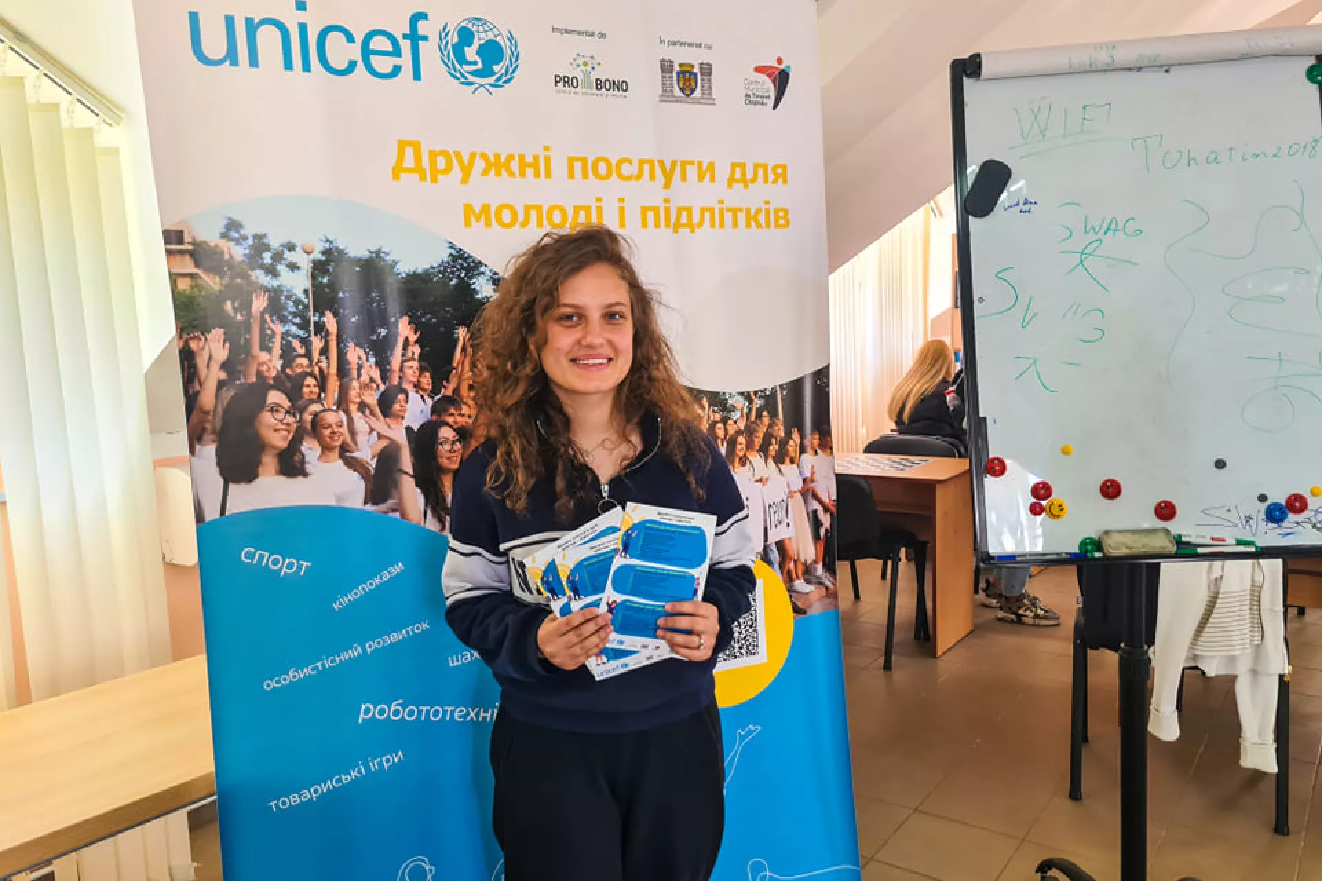 Aliona, 17 ani, refugiată &icirc;n Moldova. 