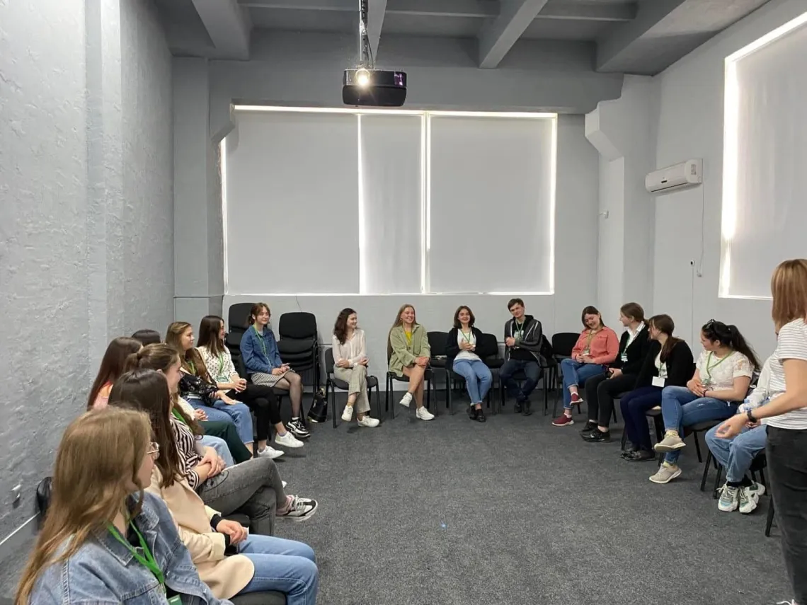 Tineri din Republica Moldova și Ucraina participă la sesiunile din cadrul proiectului UPSHIFT 