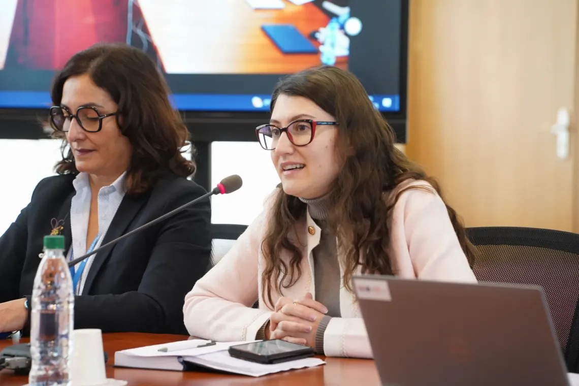 Studiu ,,Copiii răm&acirc;și &icirc;n urmă din cauza migrației părinților din Moldova,,