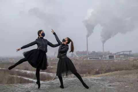 Ballet and air pollution