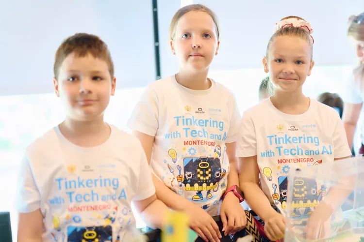 Tinkering with Tech event with children