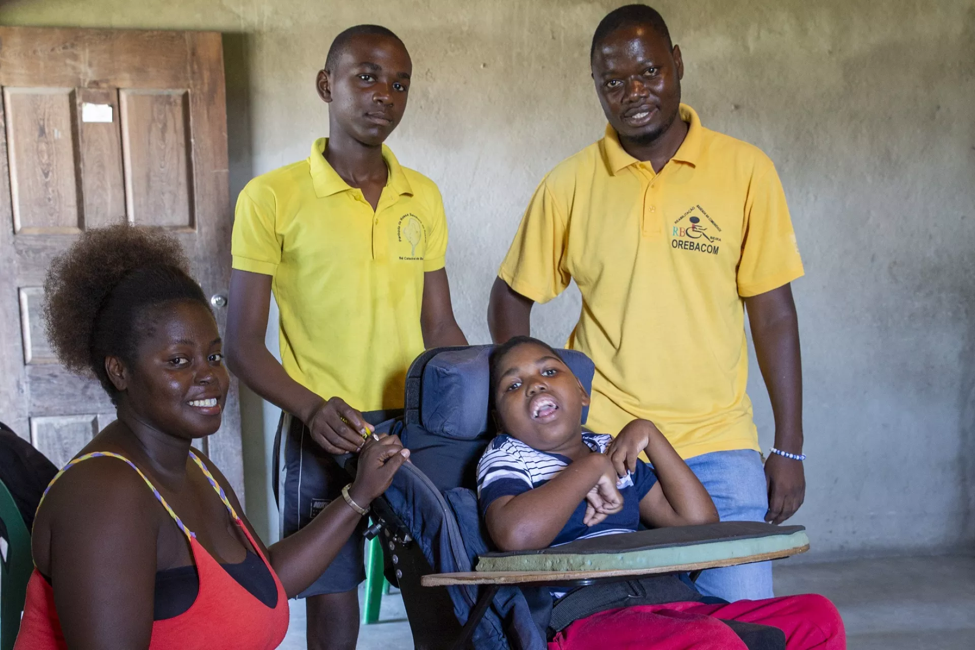 Para ajudar as pessoas com defici&ecirc;ncia afectadas pelo ciclone Idai, o Fundo das Na&ccedil;&otilde;es Unidas para a Inf&acirc;ncia (UNICEF) criou uma parceria com a Light for the World, com o apoio do Reino da Noruega, para proporcionar inclus&atilde;o e ajuda a crian&ccedil;as, adolescentes, mulheres e homens com defici&ecirc;ncia, na prov&iacute;ncia de Sofala, inserido no programa Sofala Inclusivo, que conta com suporte da Coopera&ccedil;&atilde;o Austr&iacute;aca para o Desenvolvimento