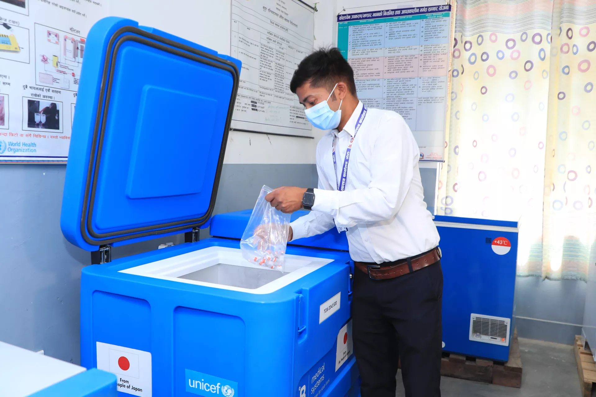 A safer journey for vaccines | UNICEF Nepal