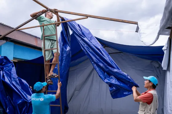 UNICEF, together with partners and local authorities, establishing child-friendly spaces where children can play, learn, express themselves and receive support.