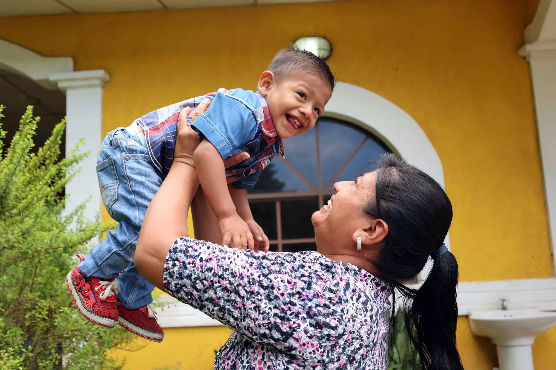 Marena Nicaragua y su beb&eacute; 1