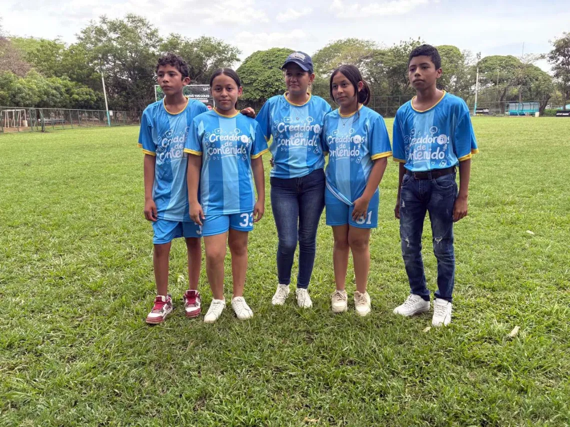 Adolescentes creadores de contenido