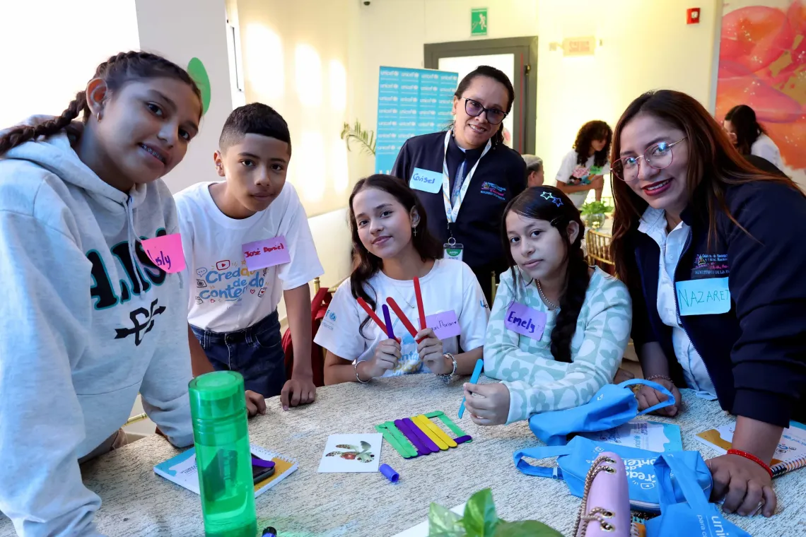 Taller con credores de contenidos