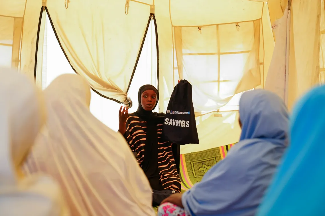Facilitator engaging women