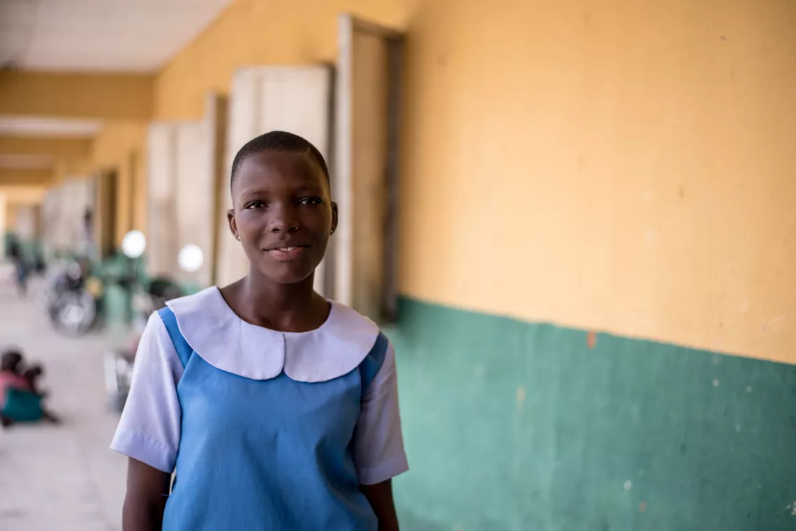 Schoolgirl promoting hygiene