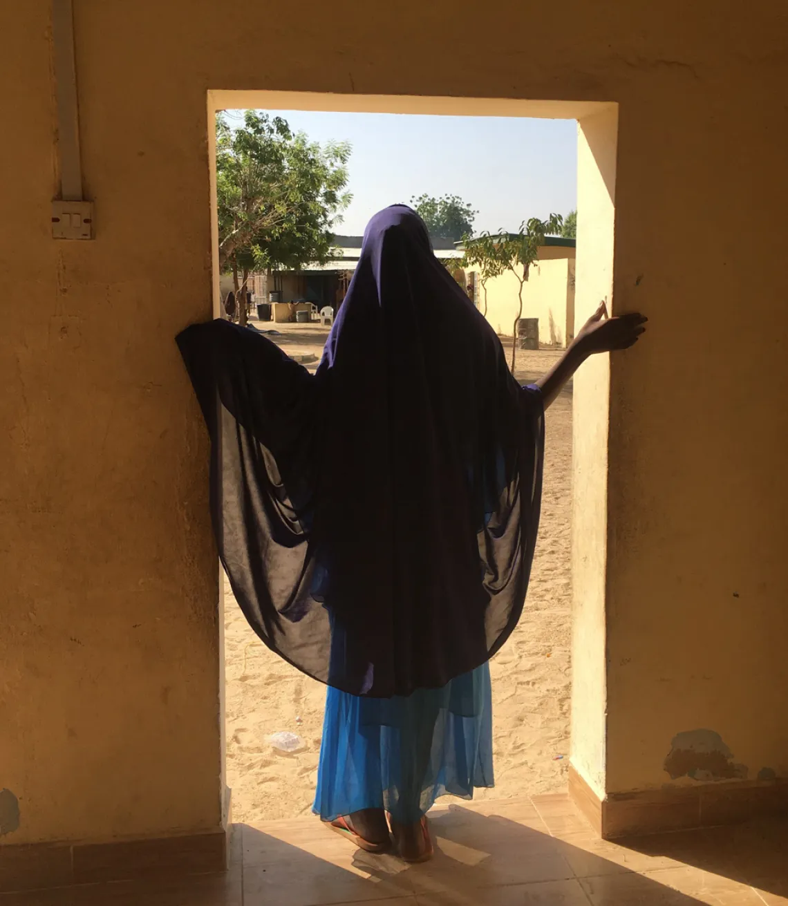 girl-in-doorway