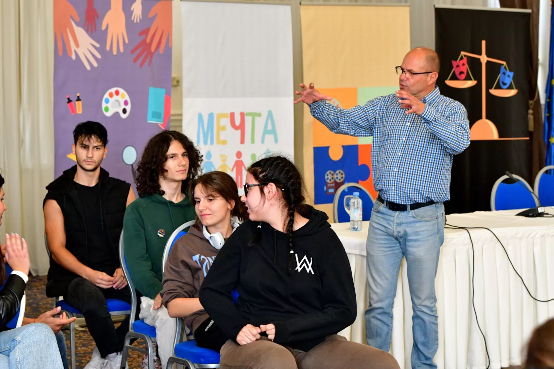 Mentor provides guidance to youth advocates