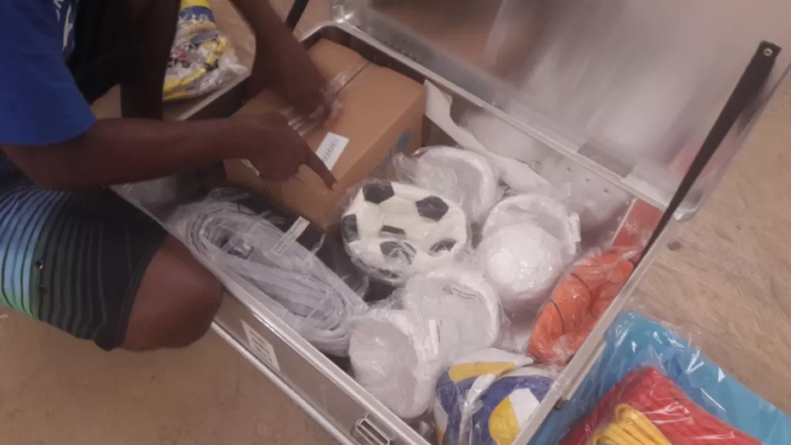 UNICEF provided recreation kits for the facilitation of psychosocial support activities in Santo, Maewo and Pentecost. 