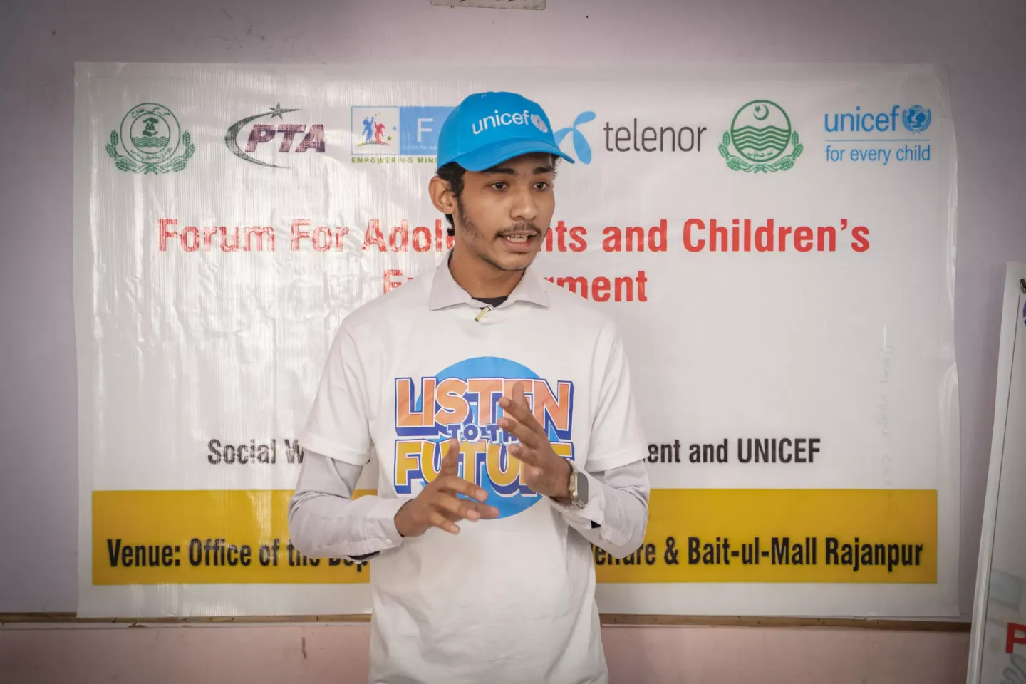 Shahzeb is member of the Forum for Adolescents and Children&rsquo;s Empowerment (FACE), he is talking to children about child online protection during a session with children at the Office of Social Welfare and Bait-ul-Maal, Rajanpur.