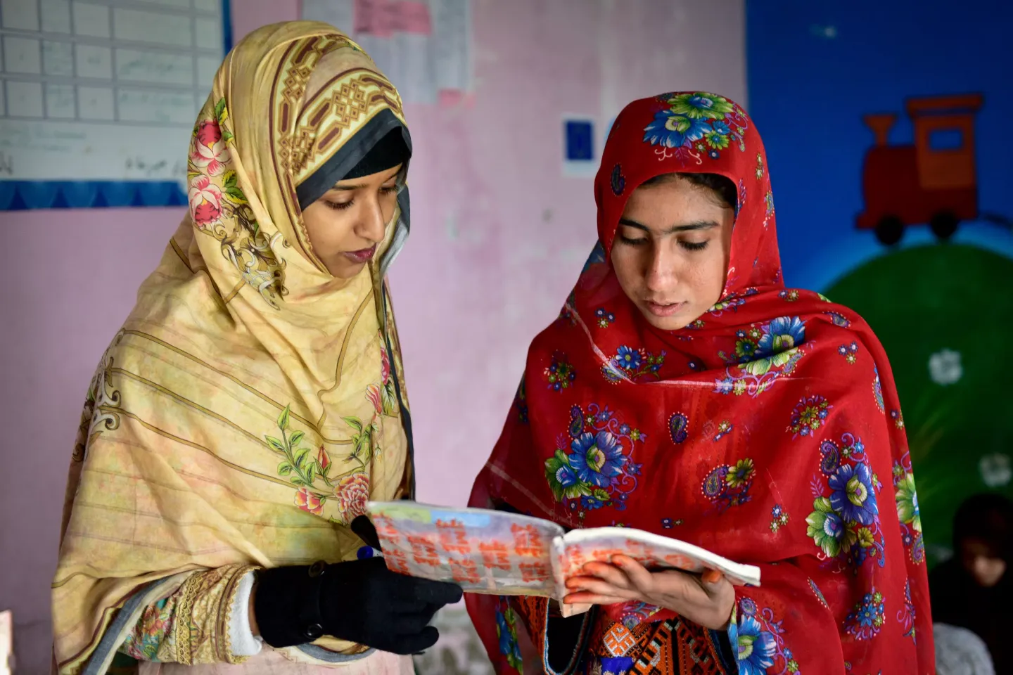 Five years ago, Shahnaz started her primary education at the UNICEF-supported Alternate Learning Programme centre, Hazarganji, Quetta. Today she is a grade VIII student. 
