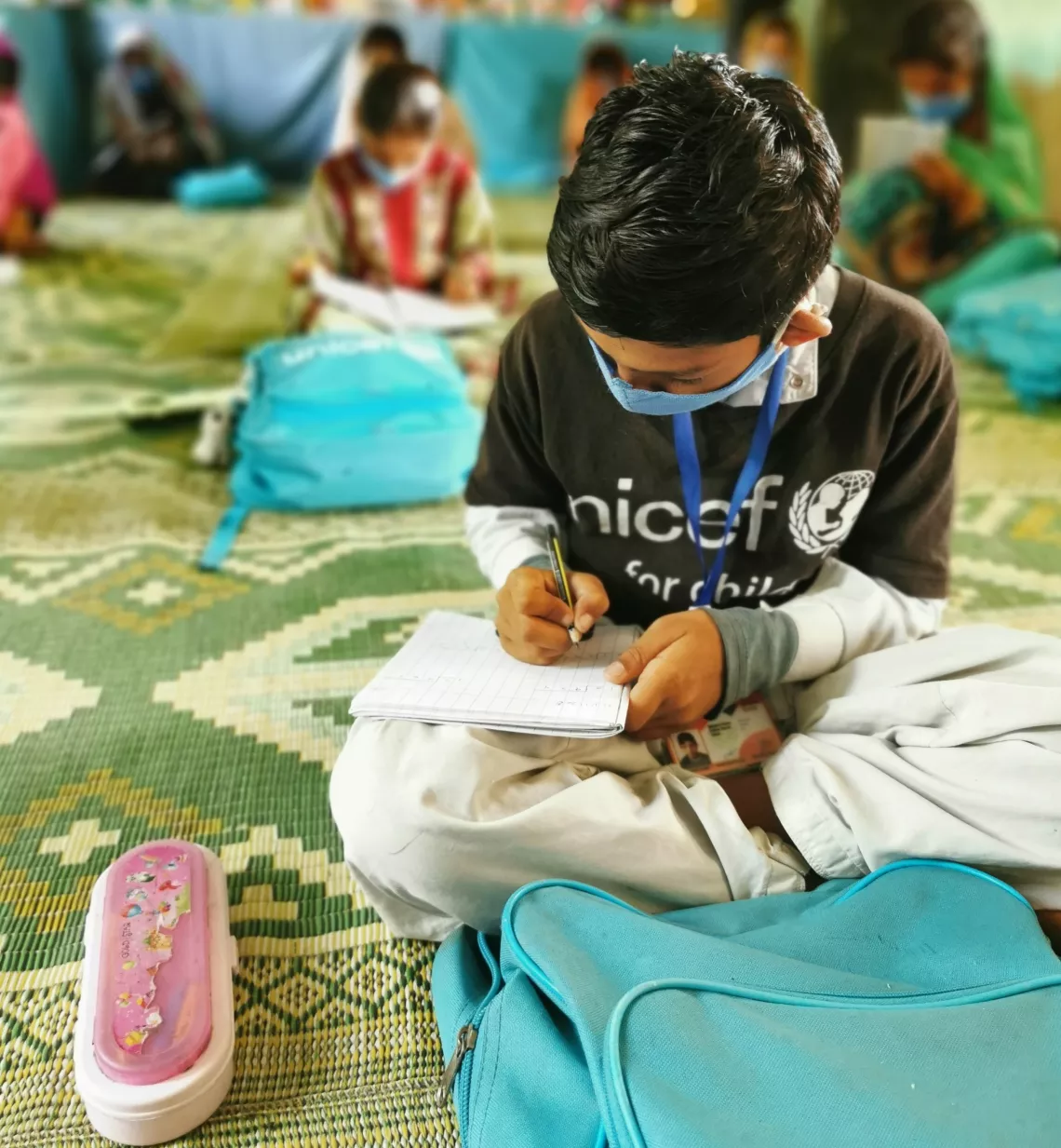 The students take a keen interest in studying