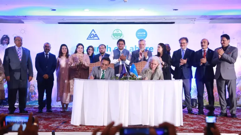 CFC signing ceremony