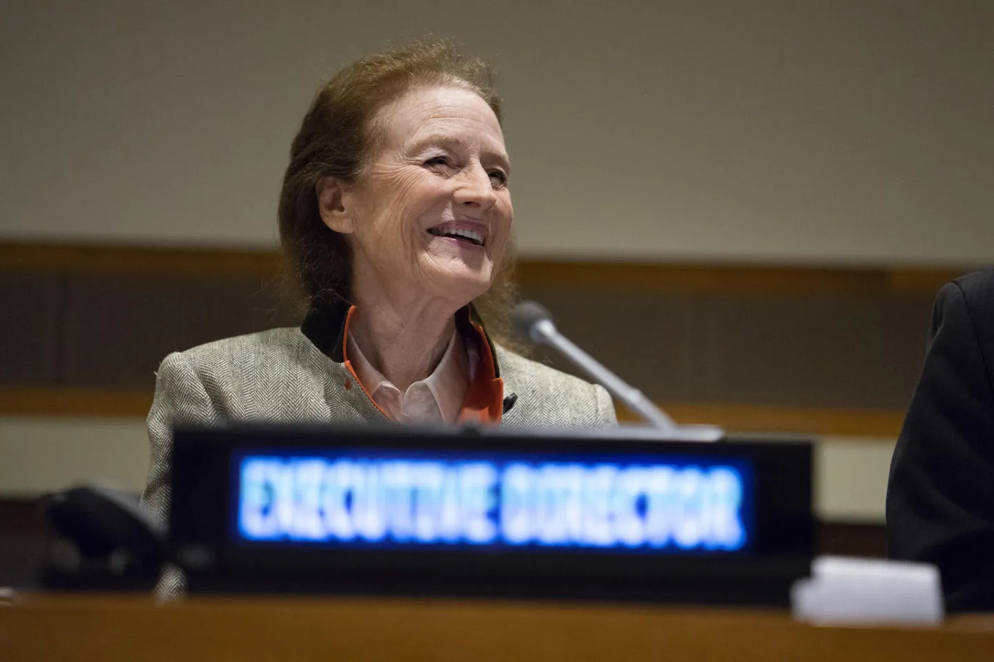 Nueva Directora