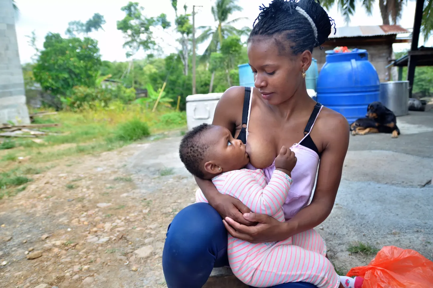 UNICEF Lactancia emergencias nutrici&oacute;n portada Gu&iacute;a para la atenci&oacute;n nutricional en situaciones de emergencias
