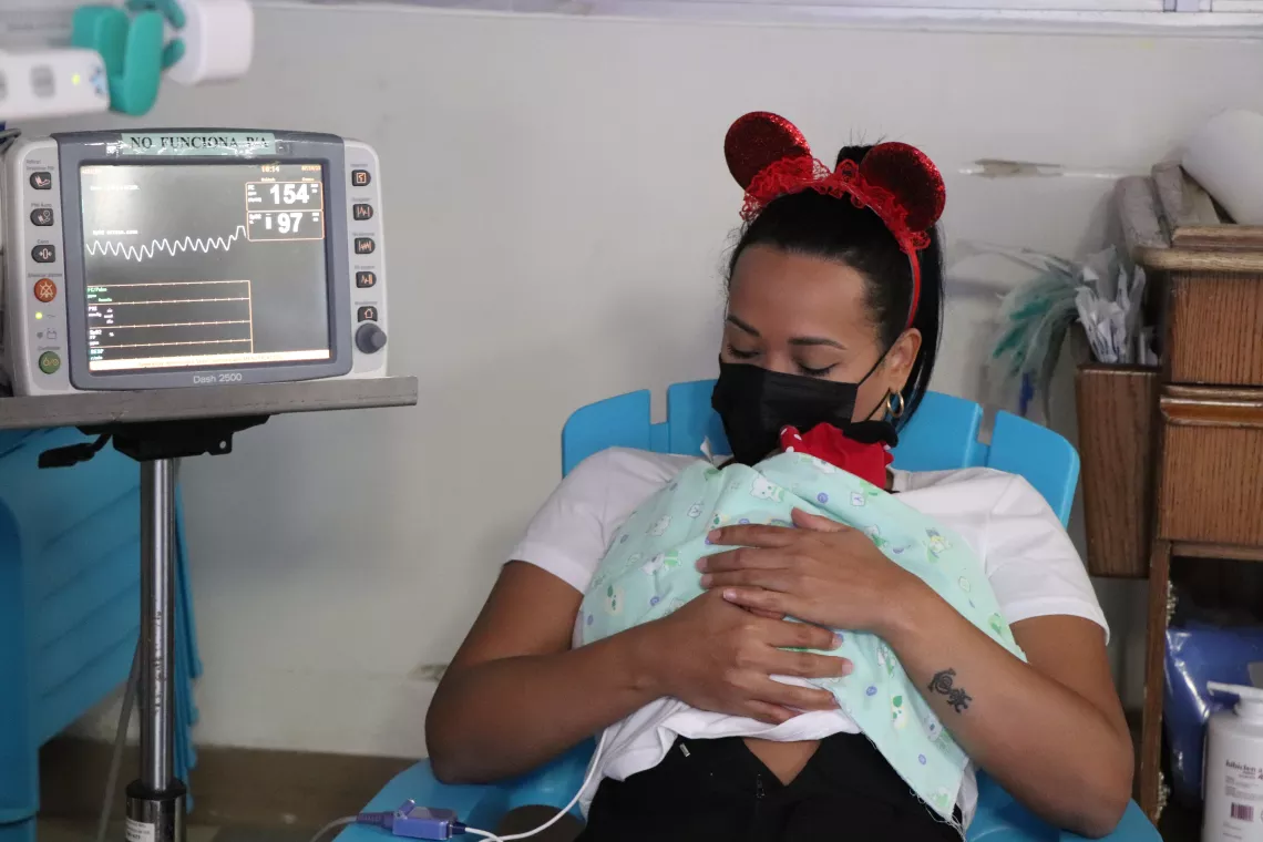 Programa M&eacute;todo Canguro_Prematuro, beb&eacute; bajo peso, reci&eacute;n nacido