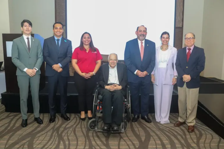 representantes en el evento de olimpiadas especiales