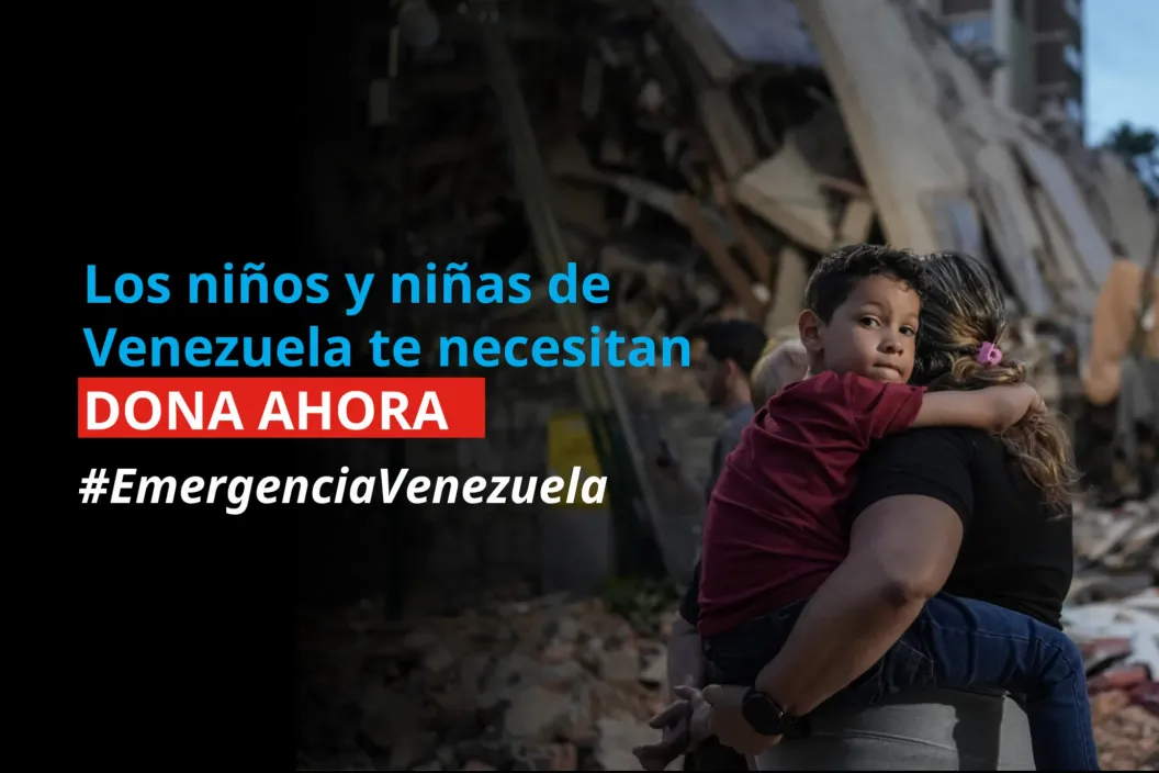 ni&ntilde;o con mam&aacute; en emergencia por estragos de terremoto en venezuela