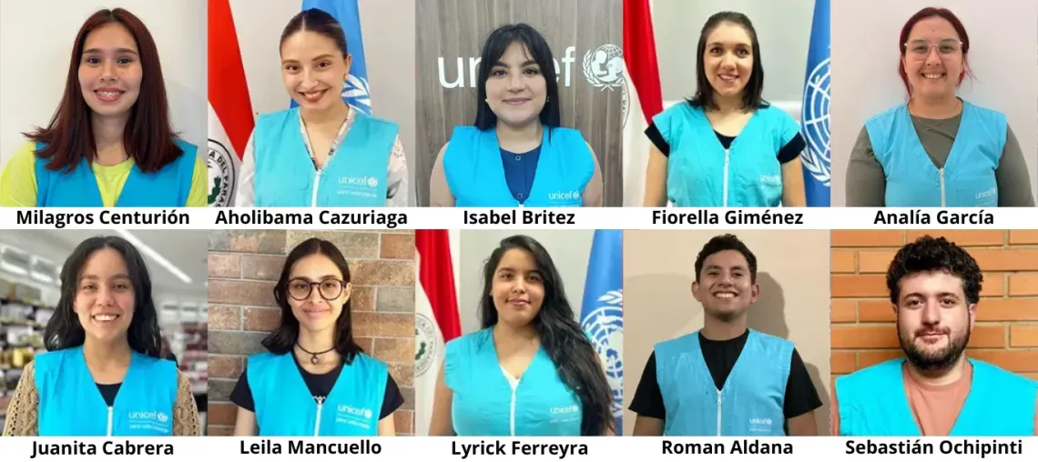 Primer plano de personas que hacen captaci&oacute;n de donantes en terreno