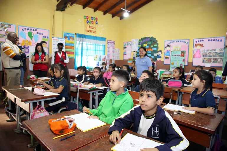 Foto Vamos a la escuela