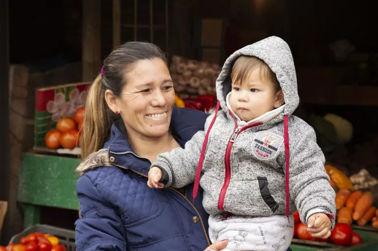 mercado-abasto-familia