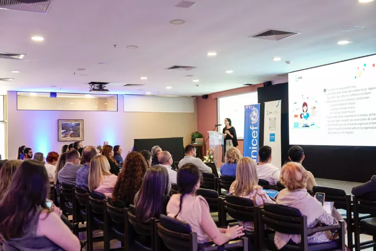 Foto lanzamiento ECU