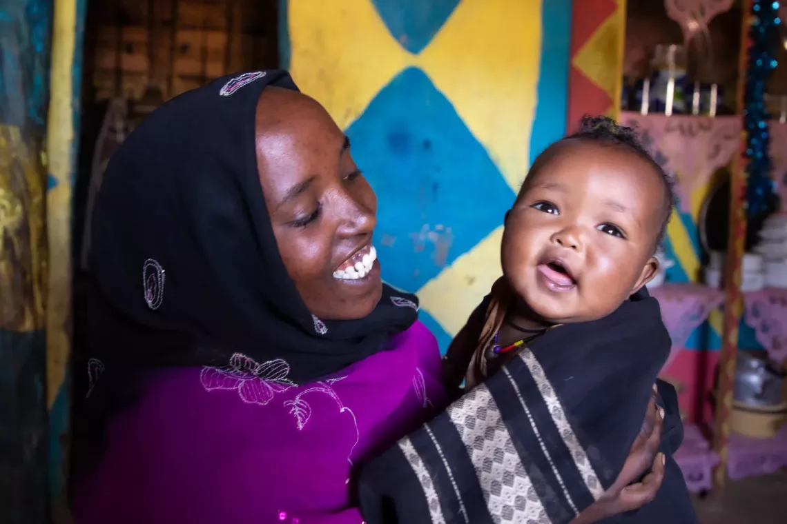 Dessa Kiya and her mother in Ethiopia. 