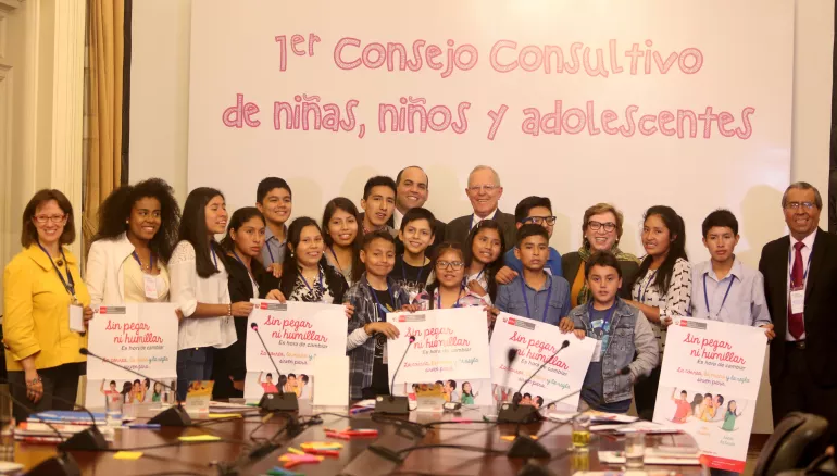 Participantes de consejo consultivo de ni&ntilde;as, ni&ntilde;os y adolescentes