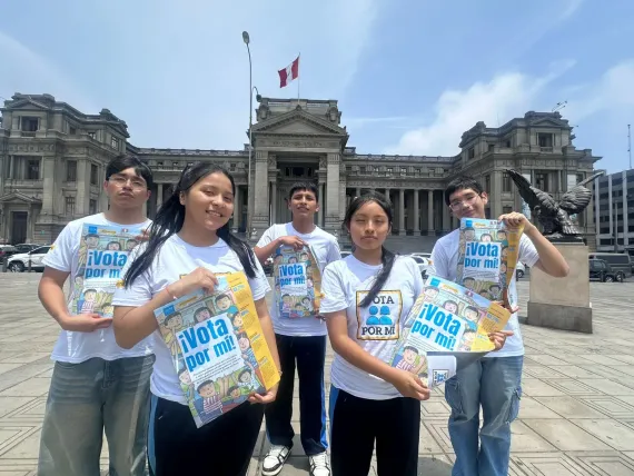 Visita Dec&aacute;logo Vota por M&iacute;