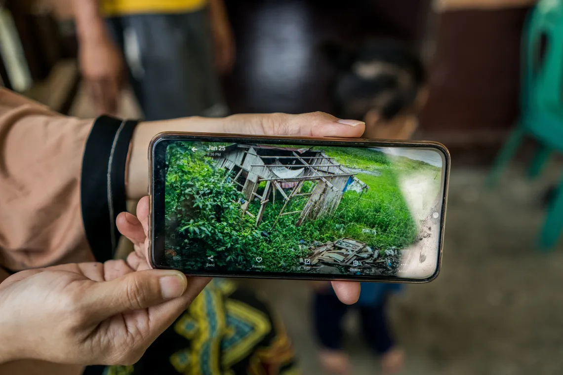 Norsainah shares a picture of the family&rsquo;s destroyed home in Marawi City.