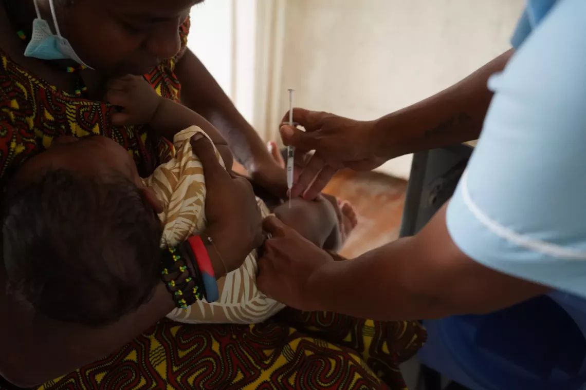 At the 6 Mile Clinic in Port Moresby, immunisation services are provided every day of the week.