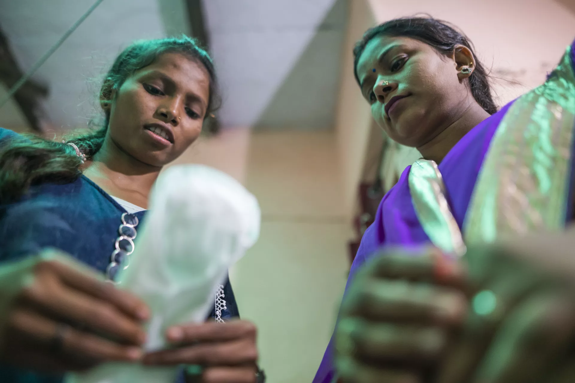 Aanchal explains about the use of sanitary napkin