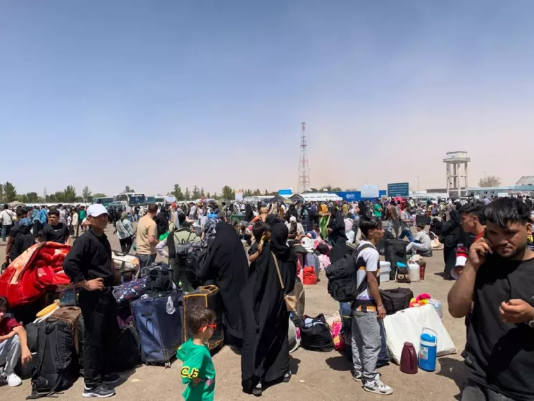Islam-Qala Border