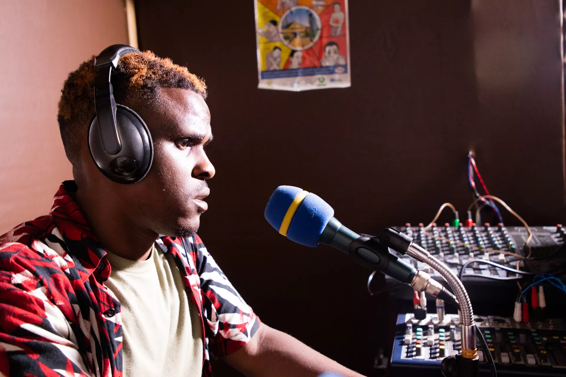 Local and national journalists are contracted by Radio Isano to disseminate crucial Ebola prevention advice over the airwaves in Rwanda..