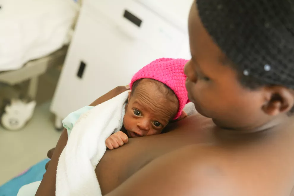 Kangaroo Mother Care is helping premature babies survive and thrive in  Rwanda