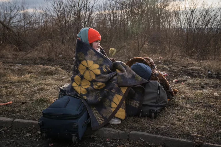child on a Ukrainian border