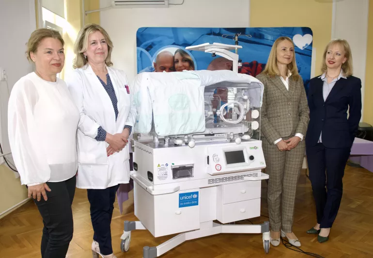 Donacija inkubatora maj 2025.