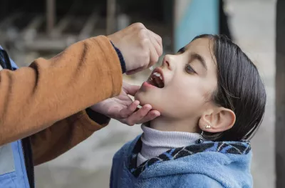 Children are receiving polio vaccines, at a school in Beach camp in Gaza city, &nbsp;as part of the vaccination campaign that is expected to run for the coming days.