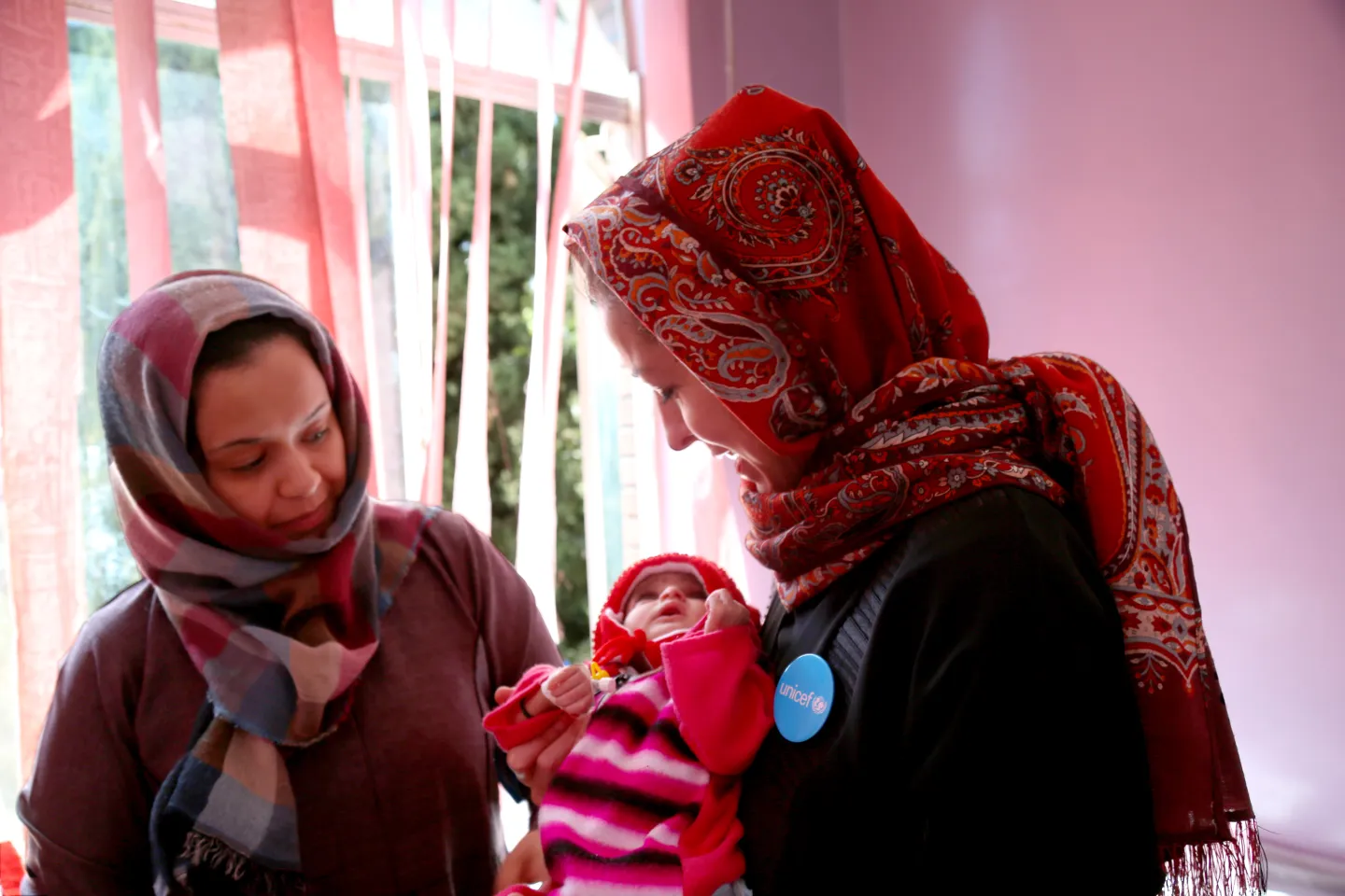 Dr Meritxell Relano, Representative UNICEF Yemen visits baby Abdulmalik at the Al Sabayeen hospital in Sana&rsquo;a. 