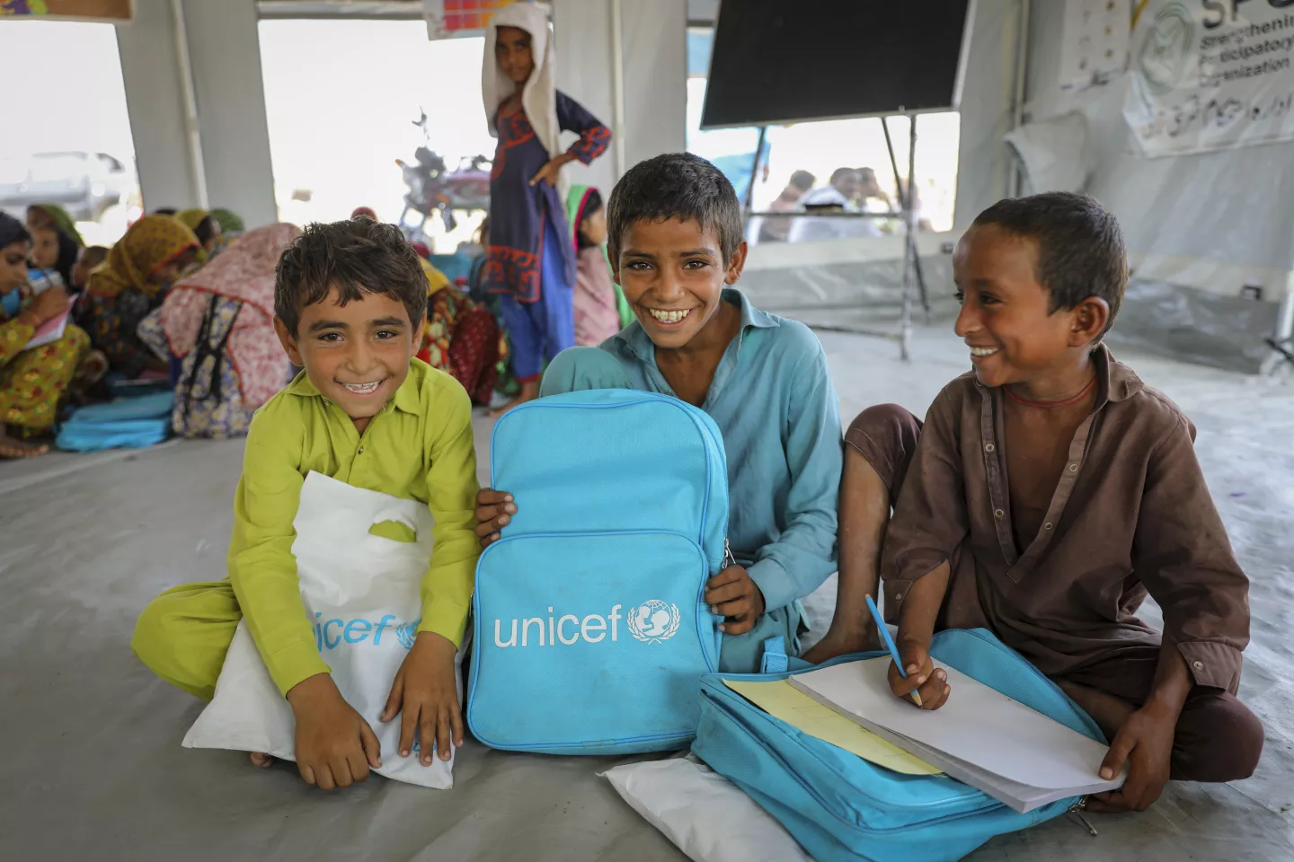 Students participate in a class at a UNICEF-supported Temporary Learning Centre (TLC) 