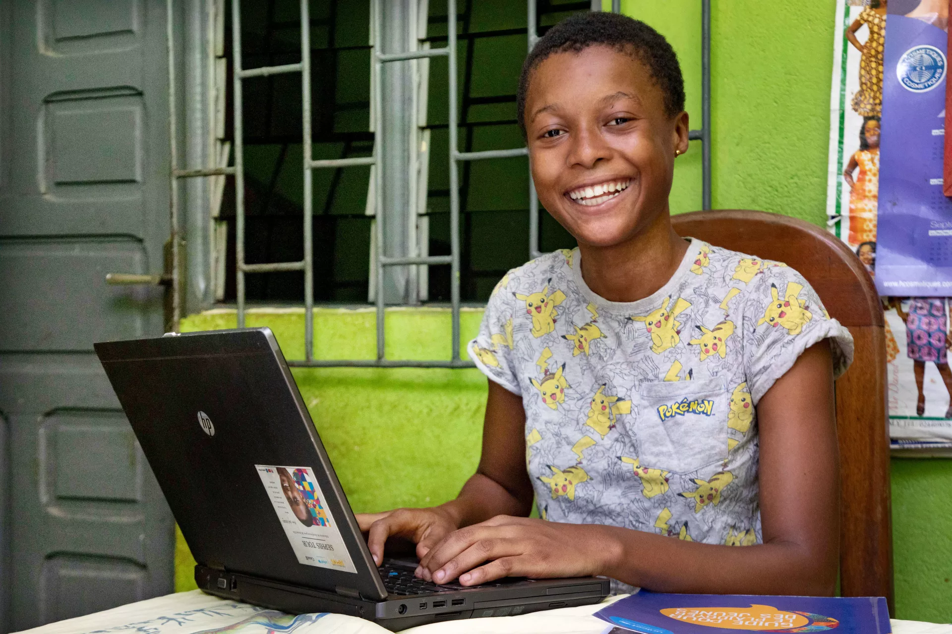 16 year old follows women's leadership training from her home in Yopougon, a suburban of Abidjan, a city south of C&ocirc;te d'Ivoire.