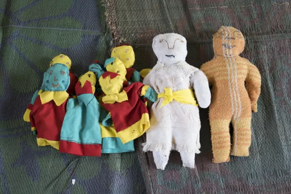 homemade dolls and puppets from cloth