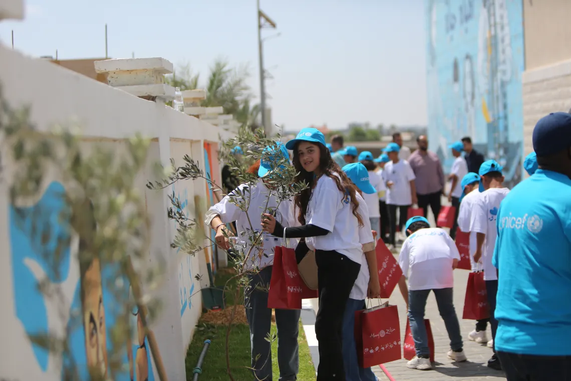 Children at the Desal Plant