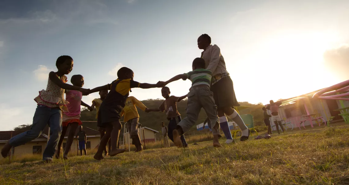 children-playing-at-safe-park