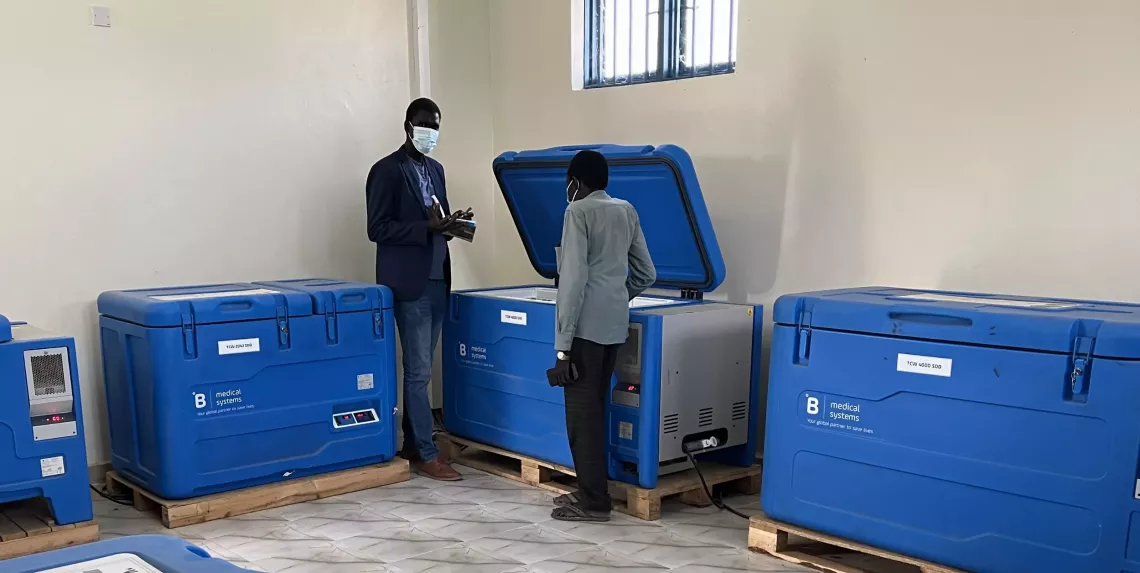 Refrigerators for vaccines storage