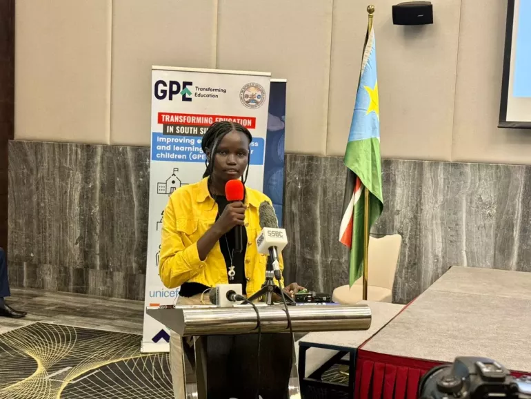 A UNICEF Reporter advocates for greater access to education for children, especially girls during the launch of a four-year project to transform&nbsp;basic education in South Sudan