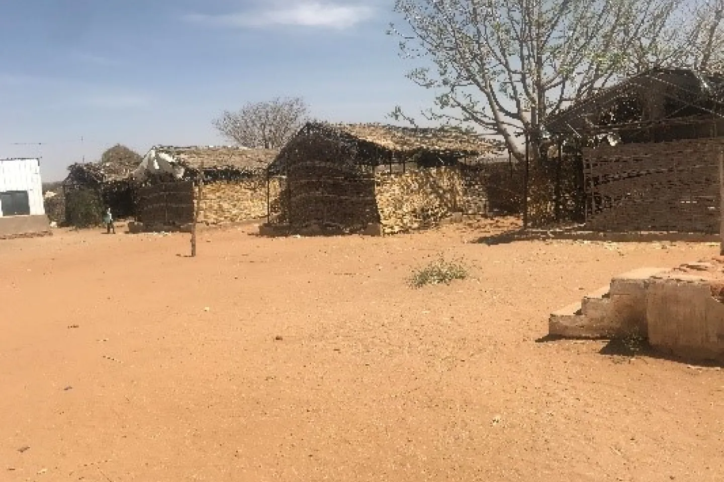 Makeshift classes in El-Serif IDP school